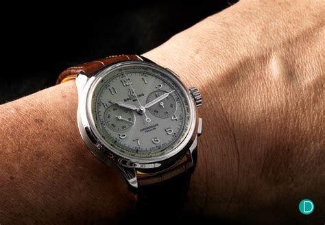 breitling 39|Breitling b09 chronograph.